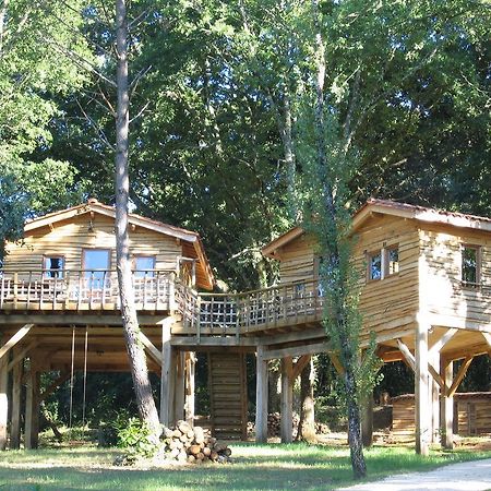 Les Cabanes Du Tertre Urval Exteriér fotografie